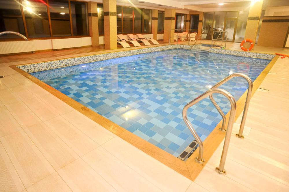 Hotel Mir-Jan Spa Ladek-Zdroj Exterior photo