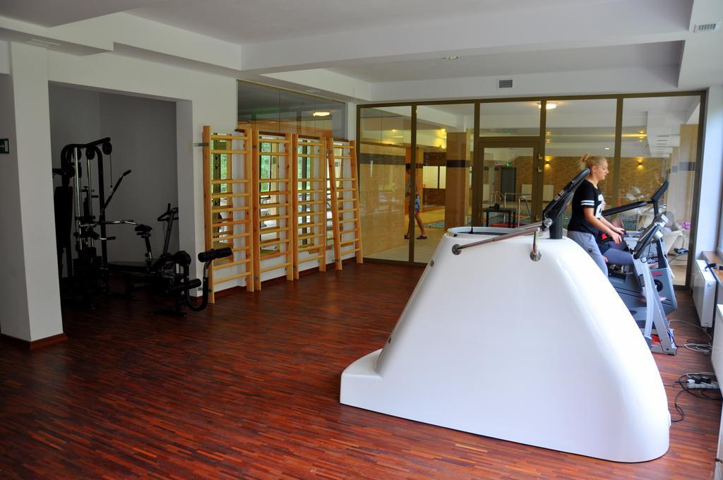 Hotel Mir-Jan Spa Ladek-Zdroj Exterior photo