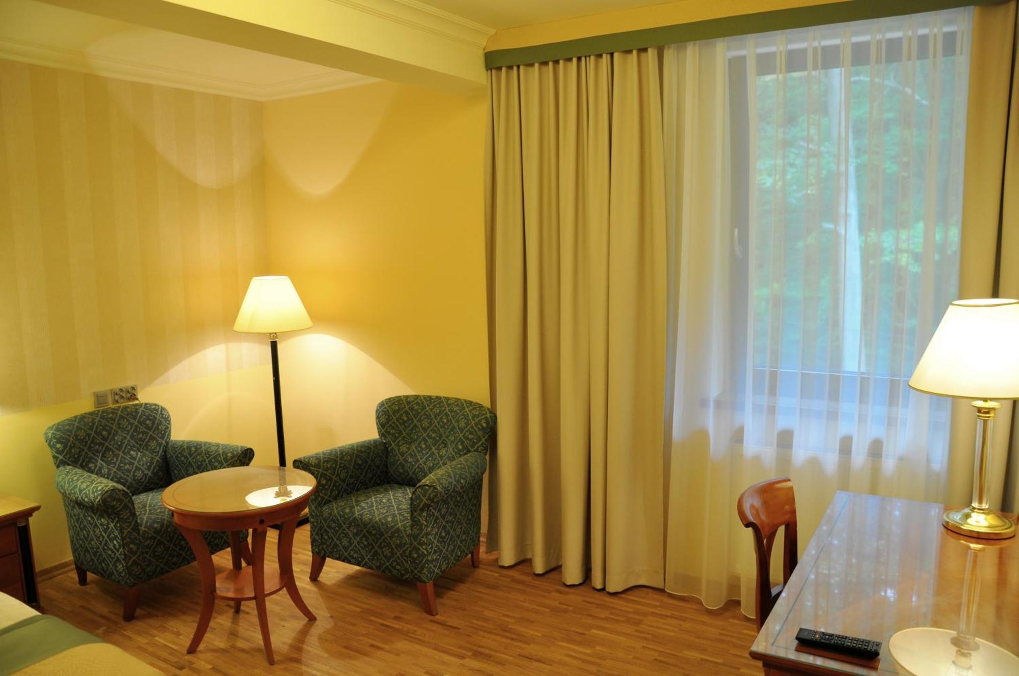 Hotel Mir-Jan Spa Ladek-Zdroj Room photo